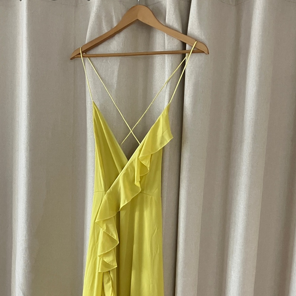 Elegant Yellow Ruffle Dress
